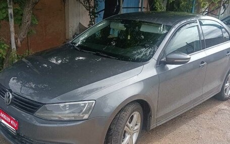 Volkswagen Jetta VI, 2013 год, 870 000 рублей, 11 фотография