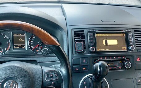 Volkswagen Multivan T5, 2011 год, 2 500 000 рублей, 21 фотография