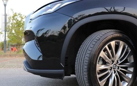 Toyota Highlander, 2022 год, 3 440 000 рублей, 9 фотография