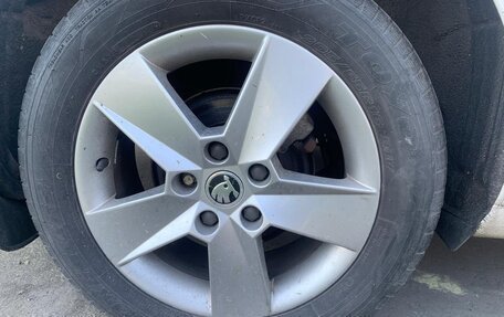 Skoda Octavia, 2015 год, 1 250 000 рублей, 8 фотография