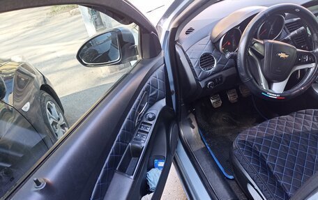 Chevrolet Cruze II, 2011 год, 580 000 рублей, 6 фотография