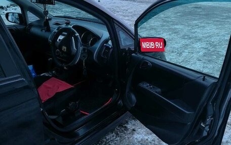 Honda Fit III, 2005 год, 450 000 рублей, 3 фотография