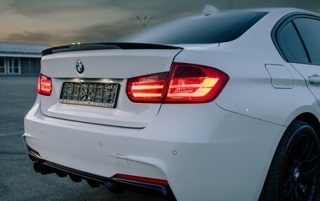 BMW 3 серия, 2015 год, 2 650 000 рублей, 17 фотография
