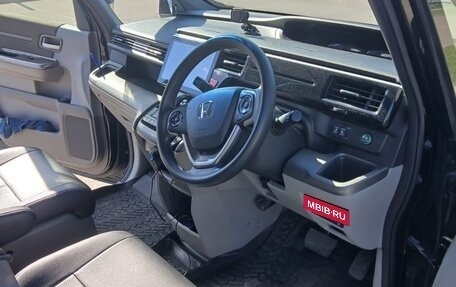 Honda Stepwgn IV, 2015 год, 2 300 000 рублей, 12 фотография