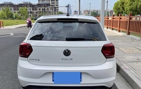 Volkswagen Polo, 2021 год, 1 100 100 рублей, 7 фотография