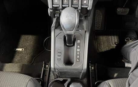 Suzuki Jimny, 2022 год, 1 290 000 рублей, 13 фотография