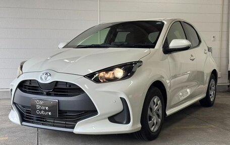 Toyota Yaris, 2021 год, 695 000 рублей, 1 фотография