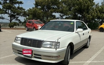 Toyota Crown, 1995 год, 700 000 рублей, 1 фотография
