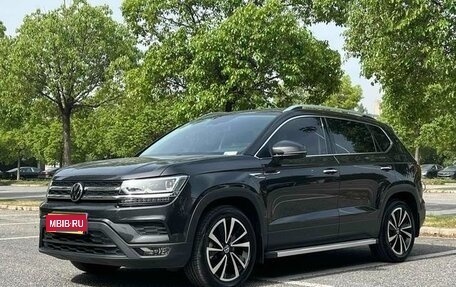 Volkswagen Tharu, 2021 год, 1 800 900 рублей, 1 фотография
