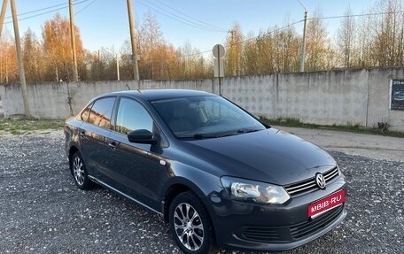 Volkswagen Polo VI (EU Market), 2011 год, 720 000 рублей, 1 фотография