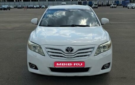 Toyota Camry, 2011 год, 1 270 000 рублей, 1 фотография