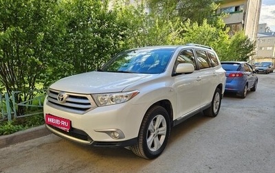Toyota Highlander III, 2012 год, 2 475 000 рублей, 1 фотография