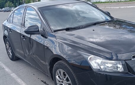 Chevrolet Cruze II, 2011 год, 585 000 рублей, 5 фотография