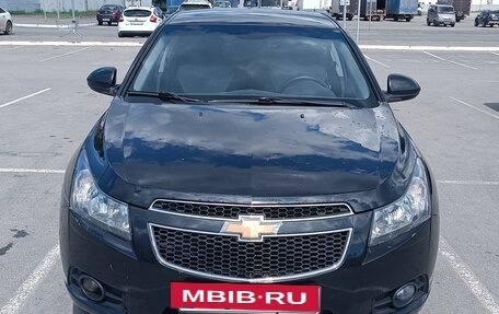 Chevrolet Cruze II, 2011 год, 585 000 рублей, 2 фотография