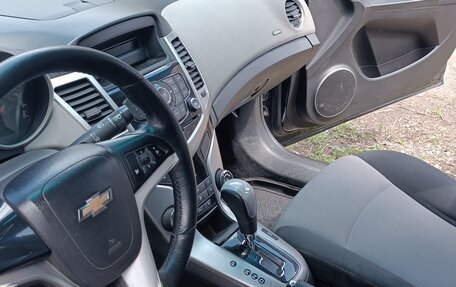 Chevrolet Cruze II, 2011 год, 585 000 рублей, 30 фотография