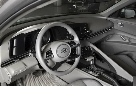 Hyundai Elantra, 2022 год, 2 184 000 рублей, 3 фотография