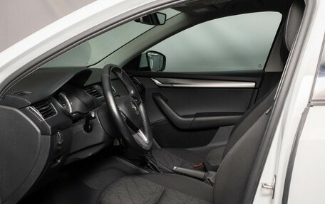 Skoda Octavia, 2019 год, 1 695 000 рублей, 5 фотография