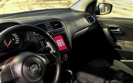 Volkswagen Polo VI (EU Market), 2011 год, 590 000 рублей, 5 фотография