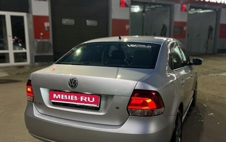 Volkswagen Polo VI (EU Market), 2011 год, 590 000 рублей, 3 фотография