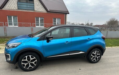 Renault Kaptur I рестайлинг, 2017 год, 1 400 000 рублей, 2 фотография