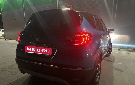 Renault Kaptur I рестайлинг, 2017 год, 1 400 000 рублей, 33 фотография