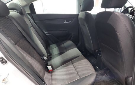 KIA Rio IV, 2017 год, 850 000 рублей, 13 фотография
