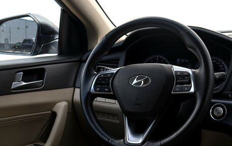 Hyundai Sonata VII, 2018 год, 1 949 000 рублей, 13 фотография