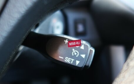 Toyota RAV4, 2015 год, 2 099 000 рублей, 32 фотография