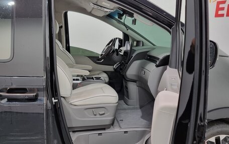 Hyundai Staria, 2022 год, 3 180 000 рублей, 20 фотография