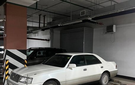 Toyota Crown, 1995 год, 700 000 рублей, 3 фотография