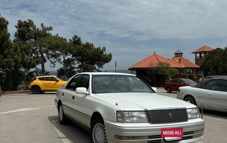 Toyota Crown, 1995 год, 700 000 рублей, 2 фотография
