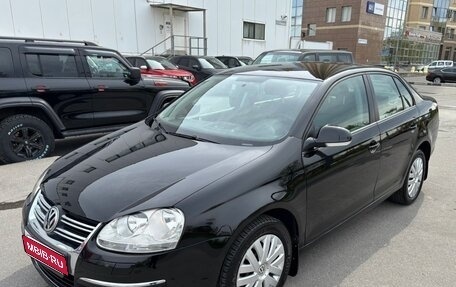 Volkswagen Jetta VI, 2009 год, 695 000 рублей, 1 фотография