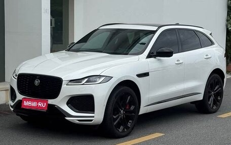 Jaguar F-Pace, 2024 год, 6 100 000 рублей, 1 фотография