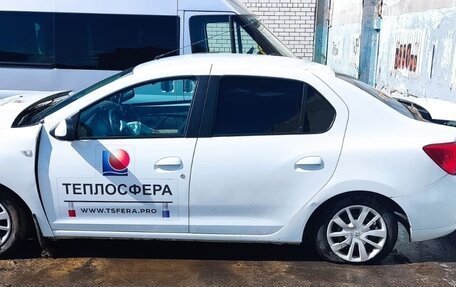 Renault Logan II, 2020 год, 350 000 рублей, 3 фотография