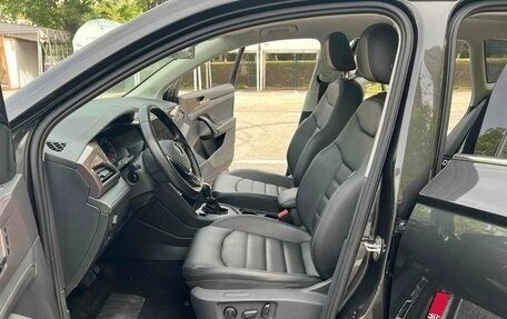Volkswagen Tharu, 2021 год, 1 800 900 рублей, 10 фотография