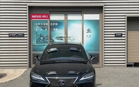 Lexus LS IV, 2022 год, 6 900 955 рублей, 2 фотография