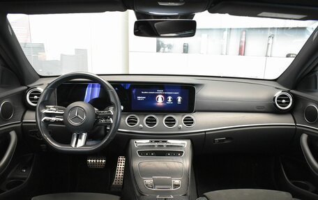 Mercedes-Benz E-Класс, 2021 год, 4 949 000 рублей, 9 фотография