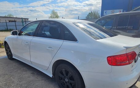 Audi A4, 2011 год, 1 050 000 рублей, 4 фотография