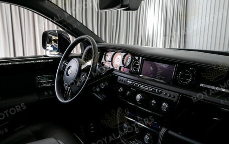 Rolls-Royce Phantom VII рестайлинг, 2014 год, 25 990 000 рублей, 8 фотография
