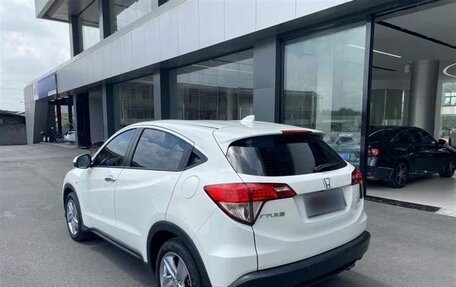 Honda Vezel, 2022 год, 1 450 000 рублей, 3 фотография