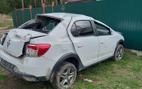 Renault Logan II, 2019 год, 260 000 рублей, 5 фотография