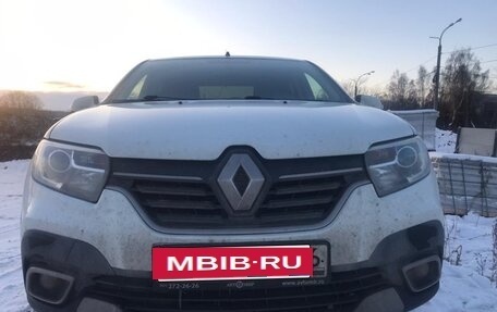 Renault Logan II, 2019 год, 260 000 рублей, 2 фотография