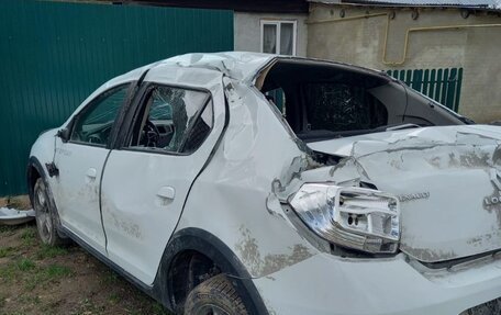 Renault Logan II, 2019 год, 260 000 рублей, 7 фотография
