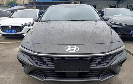 Hyundai Elantra, 2022 год, 1 340 000 рублей, 2 фотография