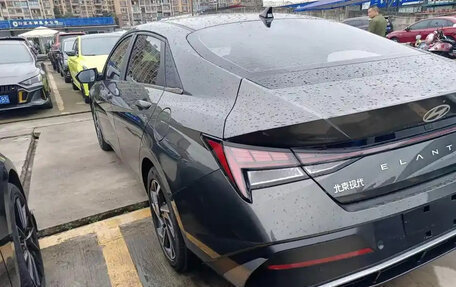 Hyundai Elantra, 2022 год, 1 340 000 рублей, 15 фотография