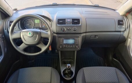 Skoda Fabia II, 2011 год, 369 000 рублей, 13 фотография