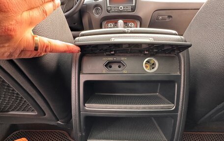 Volkswagen Touareg III, 2011 год, 1 499 000 рублей, 14 фотография