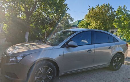 Chevrolet Cruze II, 2012 год, 750 000 рублей, 2 фотография