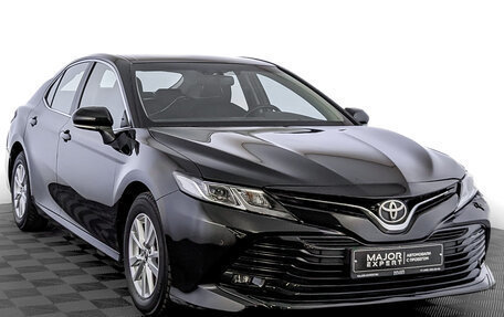 Toyota Camry, 2018 год, 2 480 000 рублей, 3 фотография