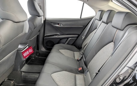 Toyota Camry, 2018 год, 2 480 000 рублей, 12 фотография